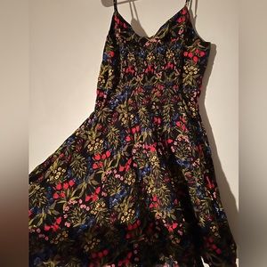 NEVER WORN thigh length summer dress